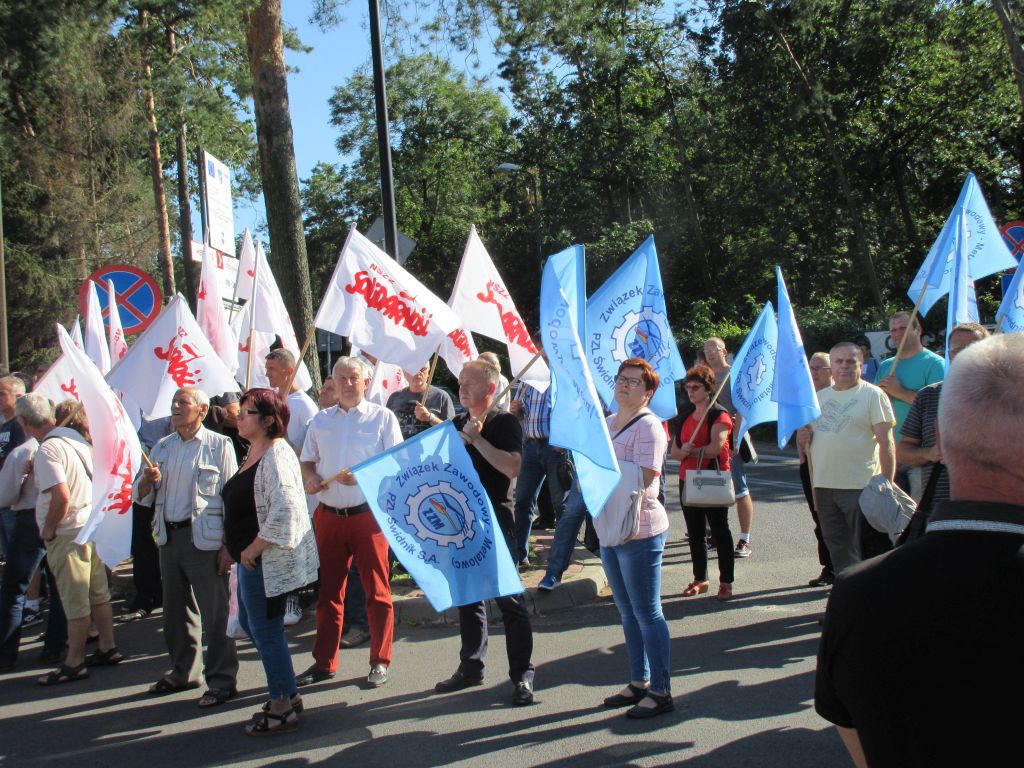 Kolejny raz protestują pracownicy WSK Świdnik.